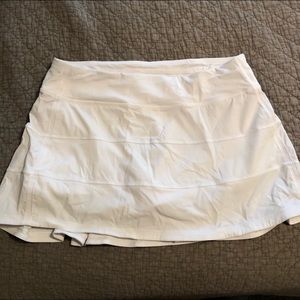 White lululemon skirt